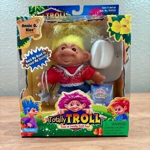 NEW! Playmates Totally TROLL Vintage 2001 ANNIE O. KLEE Cowgirl Doll Series 1